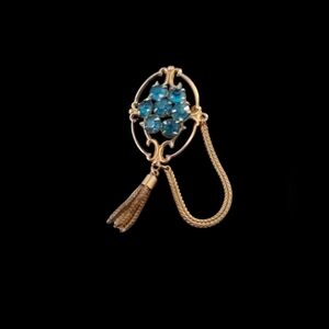 VINTAGE Aguamarine Goldtone Brooch